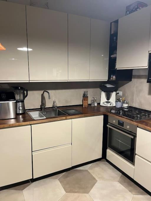 Umbertina Apartment Bari Eksteriør billede